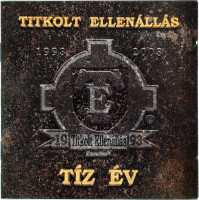 Tíz év